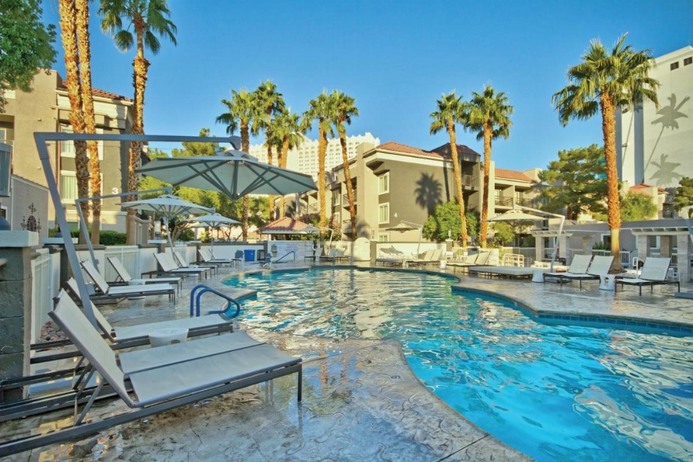 Desert Rose Resort Image 16