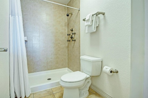Desert Rose Resort image 17